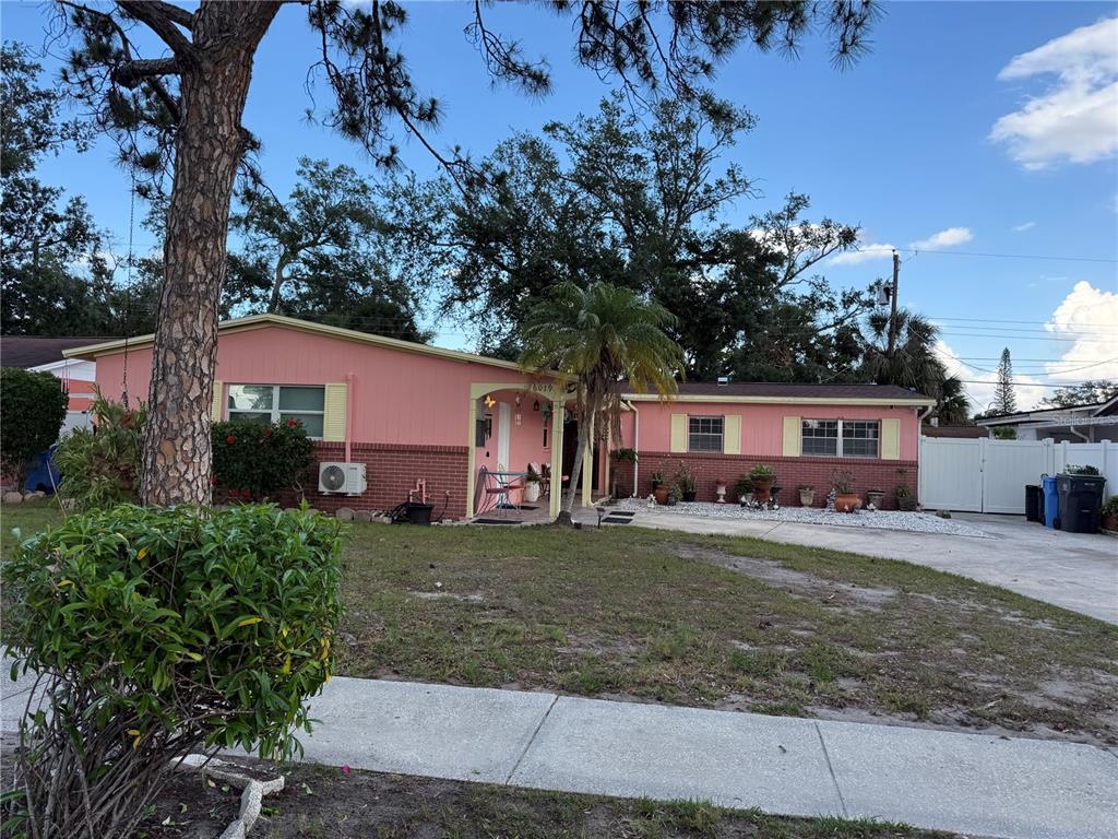 6019 ROSEWOOD DRIVE