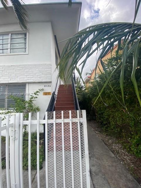 8132 Harding Ave # 7, Miami Beach FL 33141