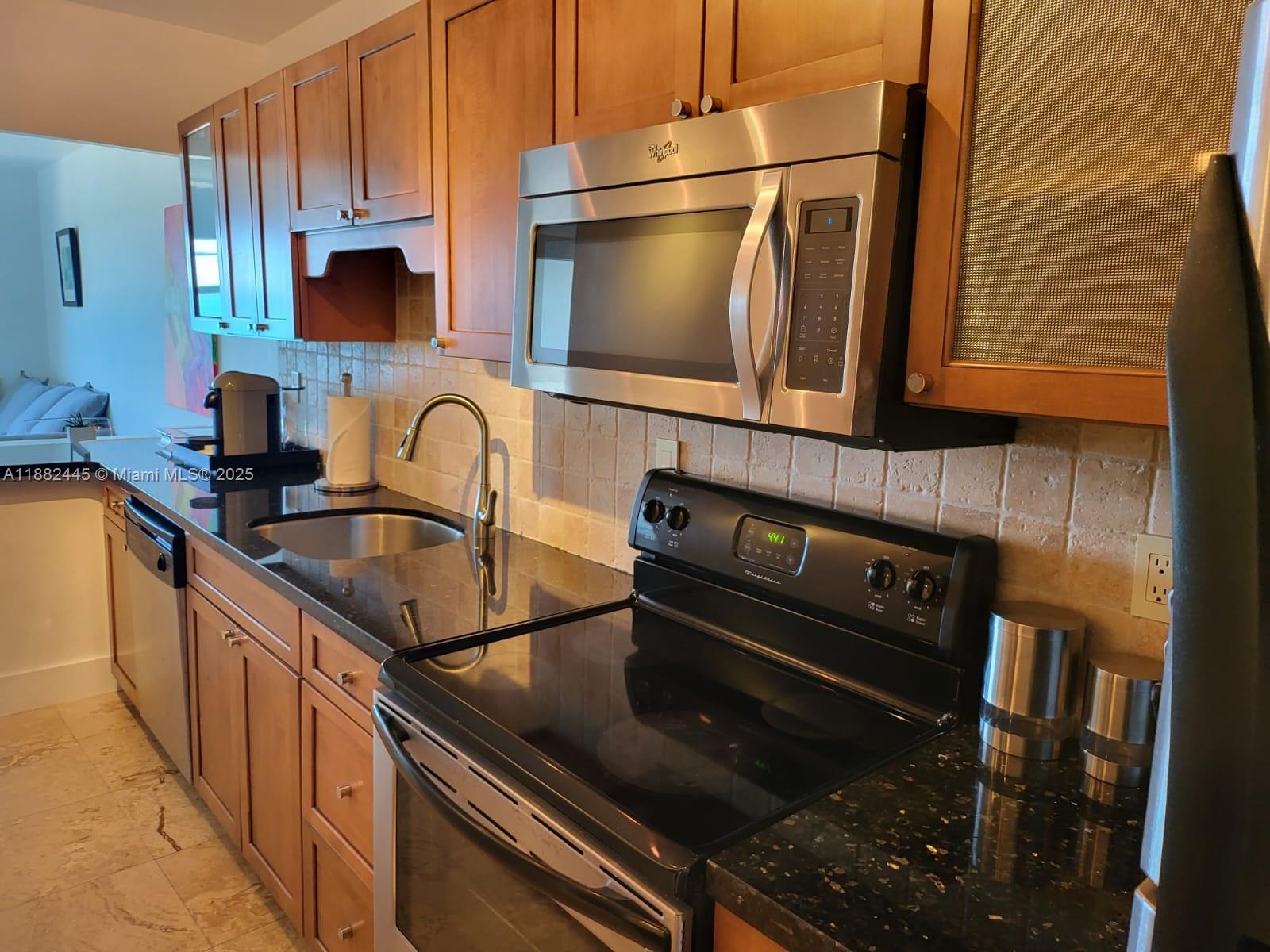 100 Lincoln Rd # 1238, Miami Beach FL 33139