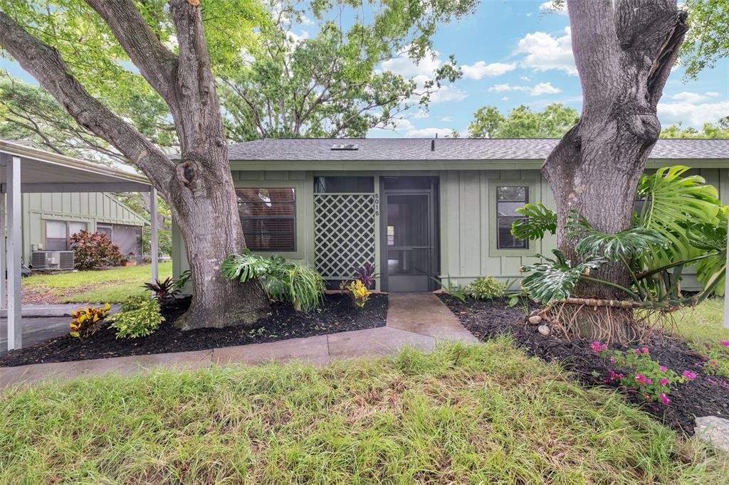 5015 BARRINGTON CIRCLE UNIT 201