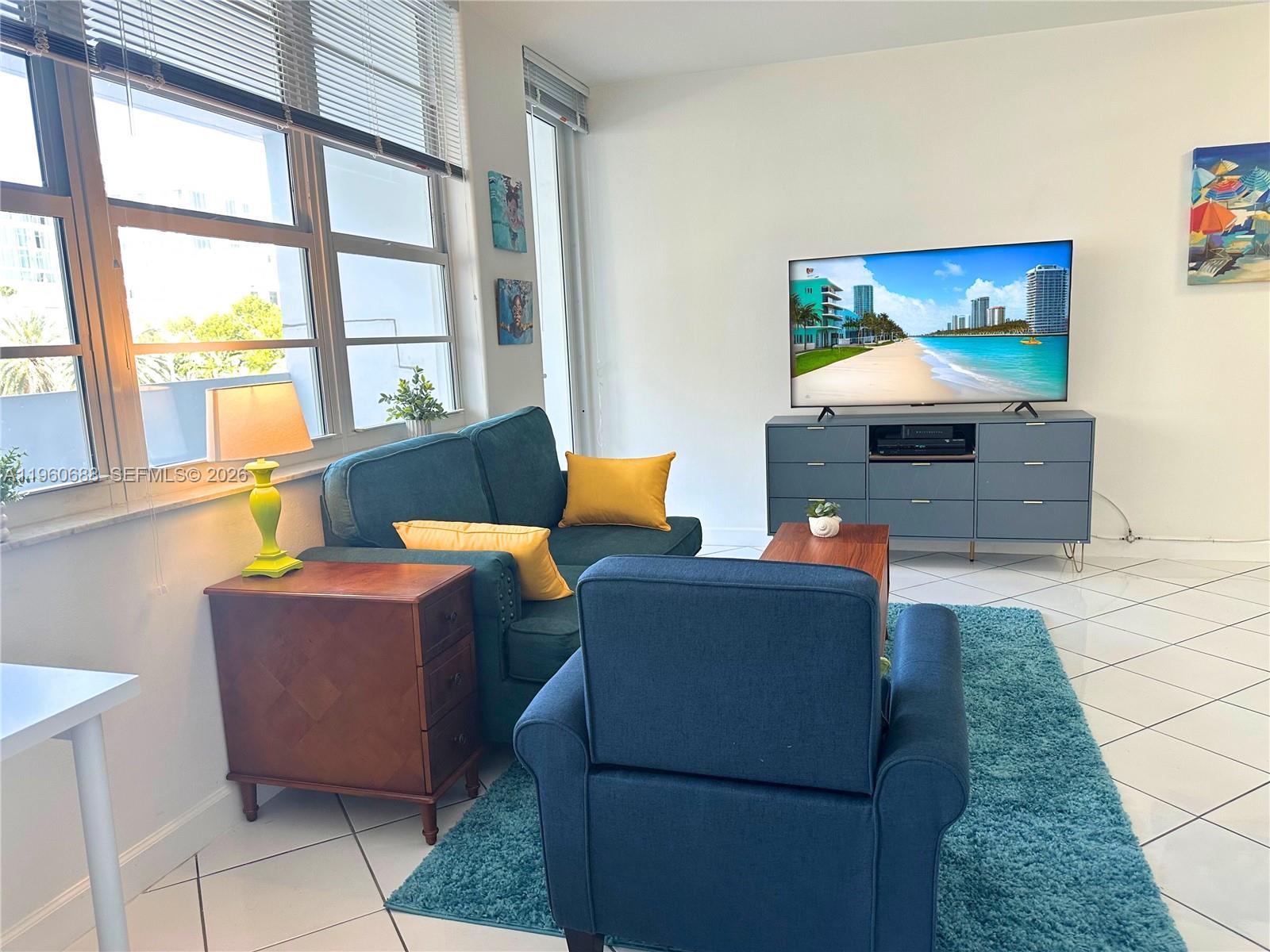 100 Lincoln Rd # 307, Miami Beach FL 33139