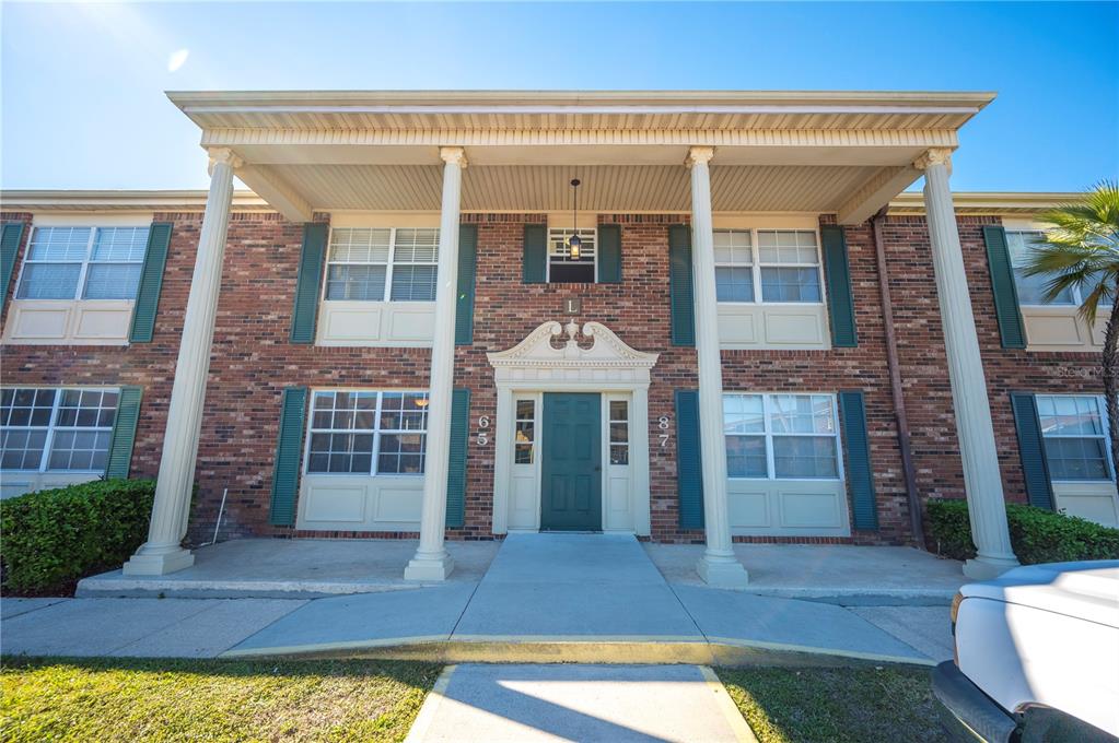 1920 E EDGEWOOD DRIVE UNIT L5