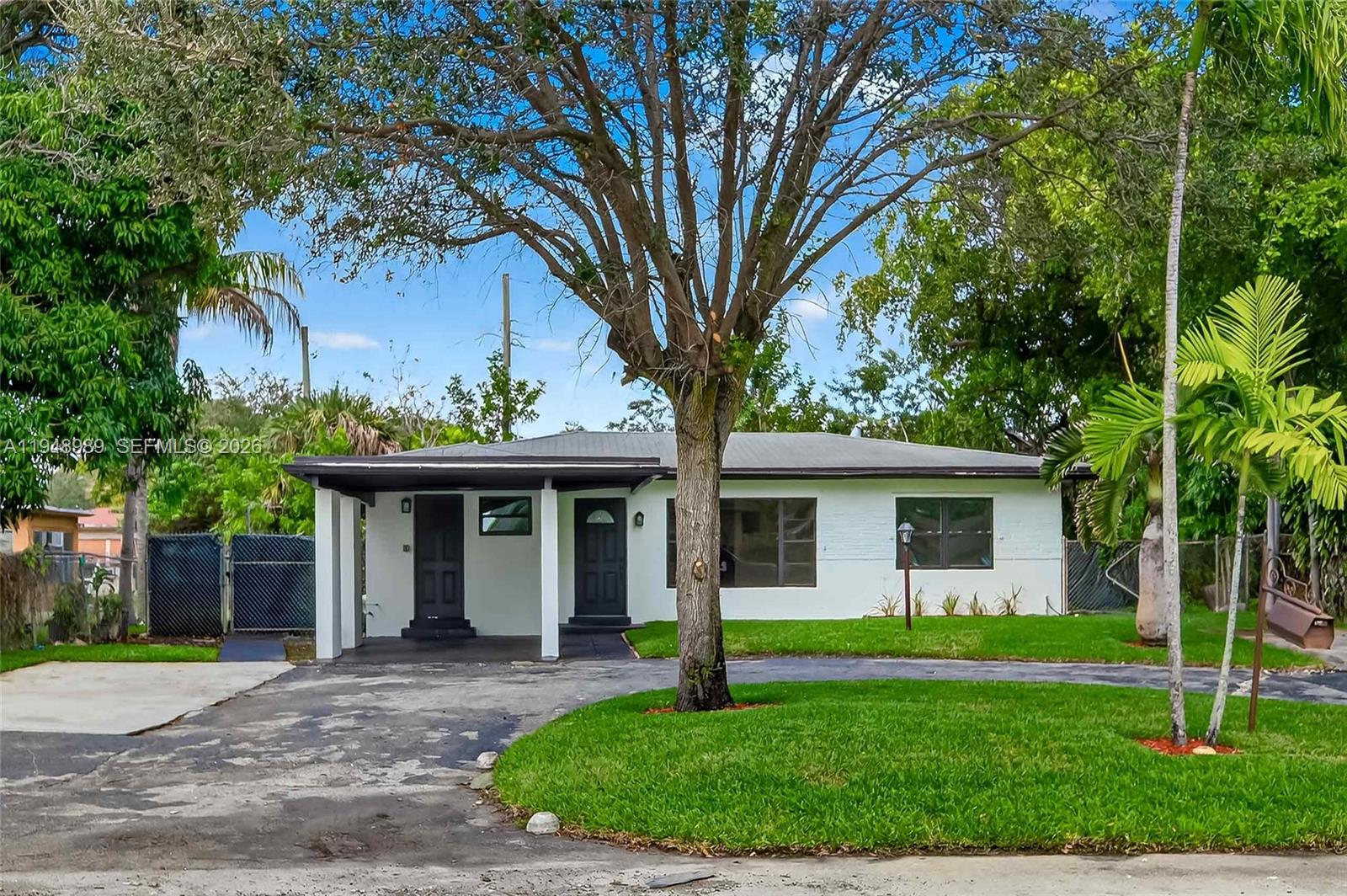 3071 SW 2nd Ct, Fort Lauderdale FL 33312