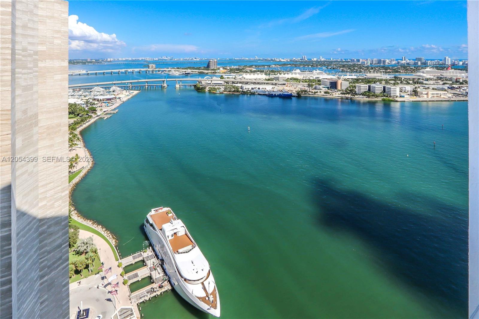335 S Biscayne Blvd # 3510, Miami FL 33131