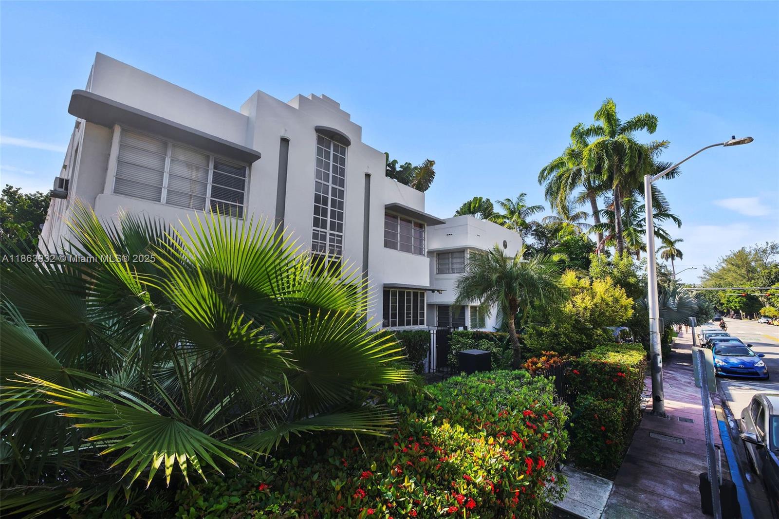 1525 Meridian Ave # 202, Miami Beach FL 33139
