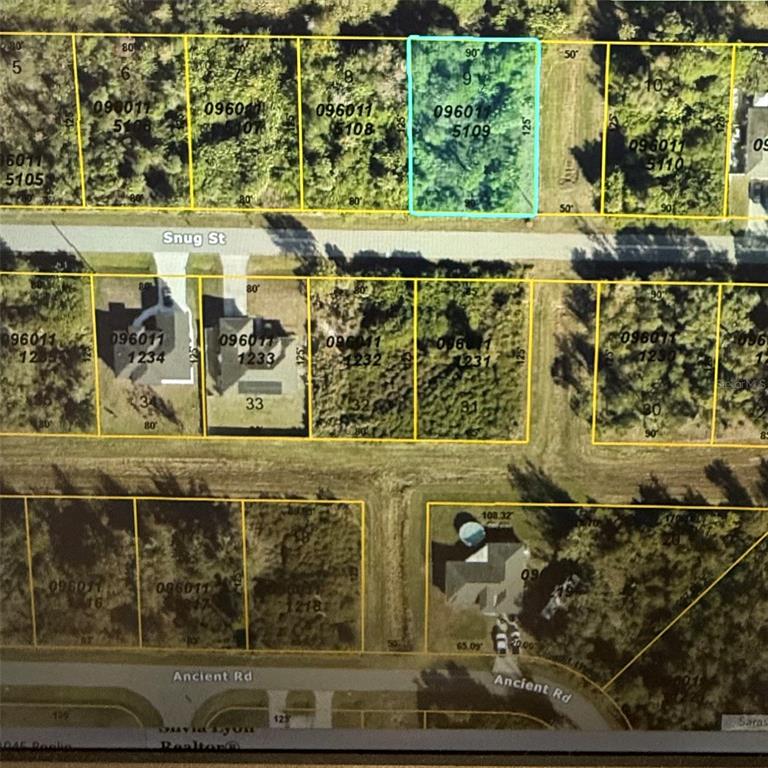 This is a map showing a highlighted rectangular plot of land along a street — SNUG STREET, NORTH PORT, FL