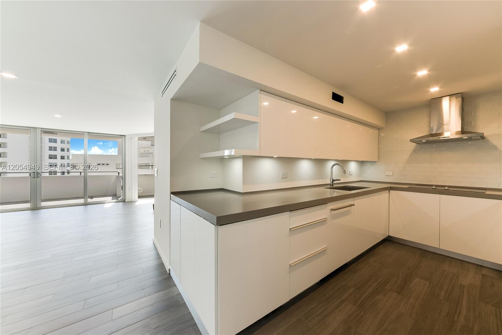 11 Island Ave # 908, Miami Beach FL 33139