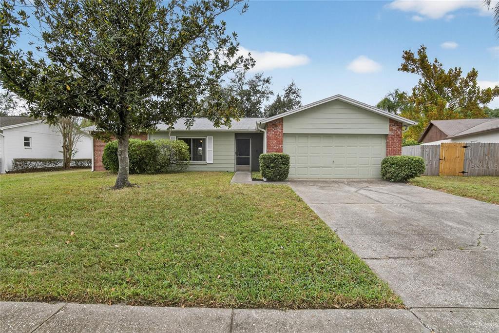 5012 OAKSHIRE DRIVE