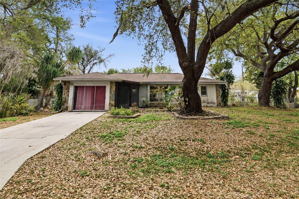 2101 BROAD RANCH DRIVE