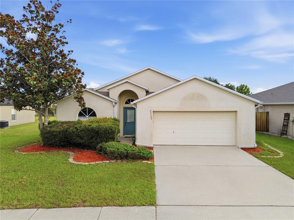 24504 MISTWOOD COURT