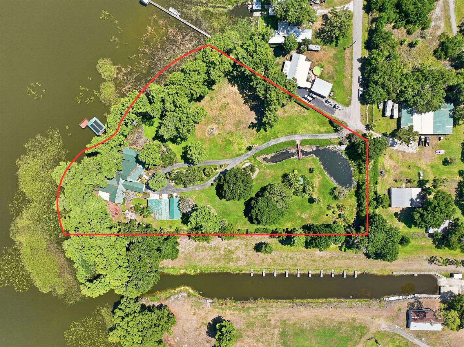 200 Windy Point Road, Lake Placid FL 33852
