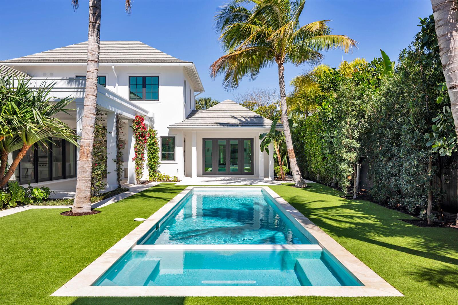 215 Summa Street, West Palm Beach FL 33405