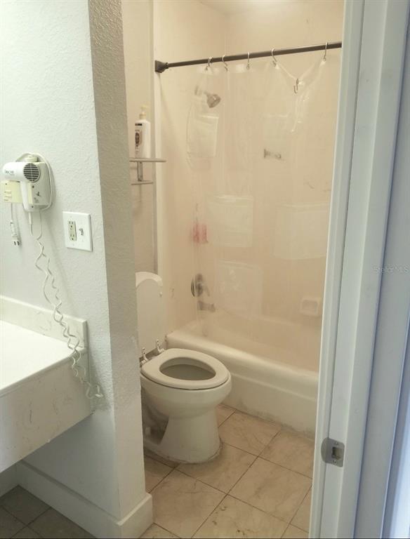 7150 N TAMIAMI TRL UNIT S503, SARASOTA, FL — photo 4 of 6