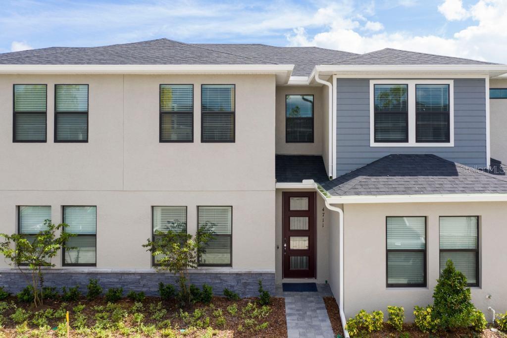 4711 TERRA ESMERALDA DRIVE