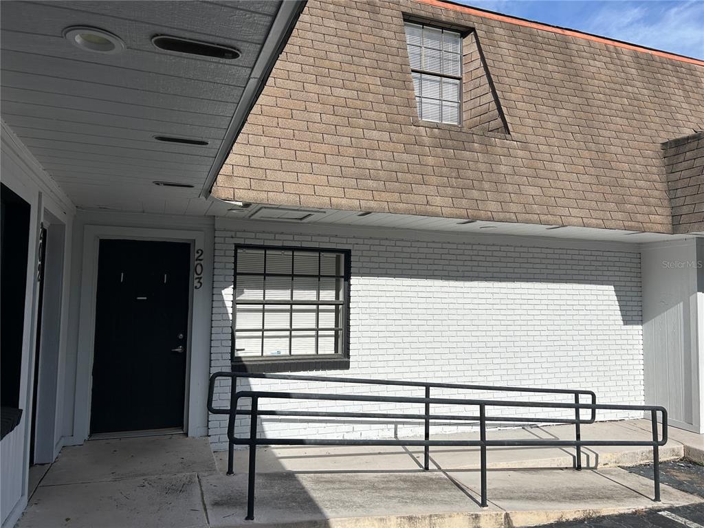 2945 NE 3RD STREET UNIT 203