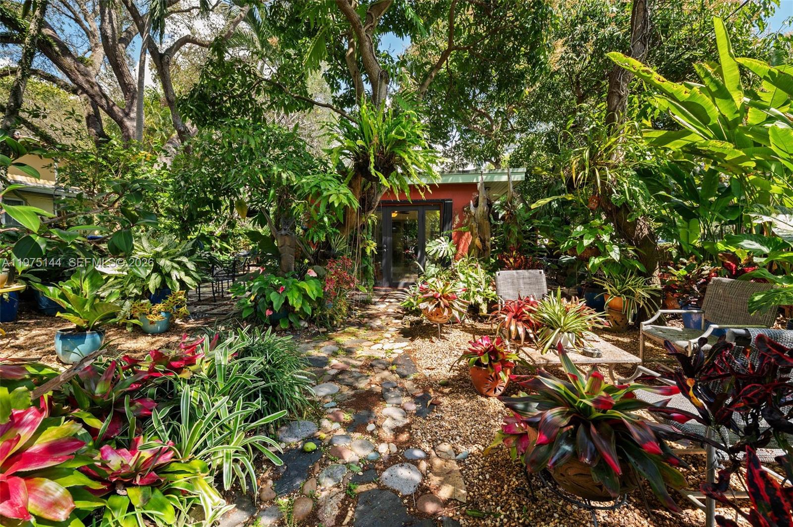 3820 Plaza St, Miami FL 33133
