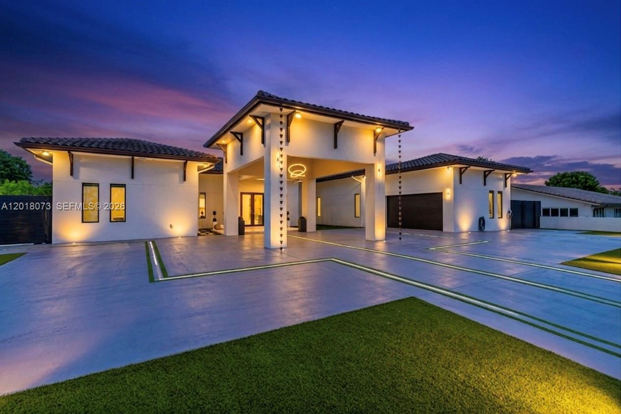 320 SW 125th Ave, Miami FL 33184