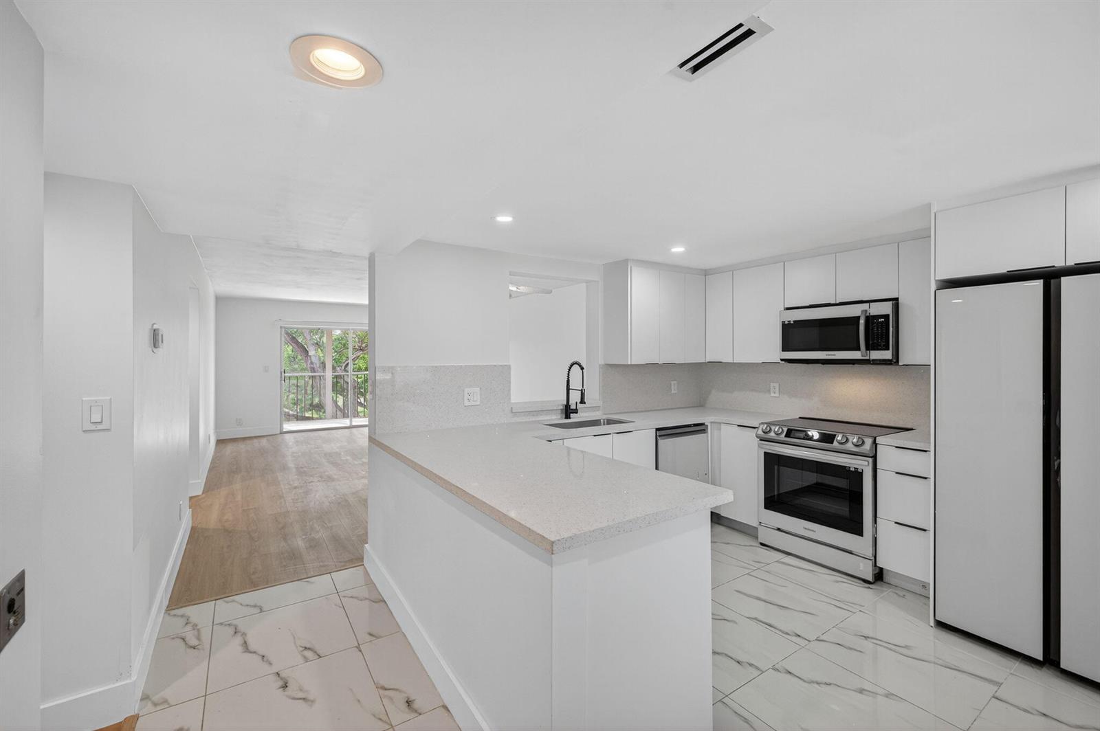 14375 Strathmore Lane # 303, Delray Beach FL 33446