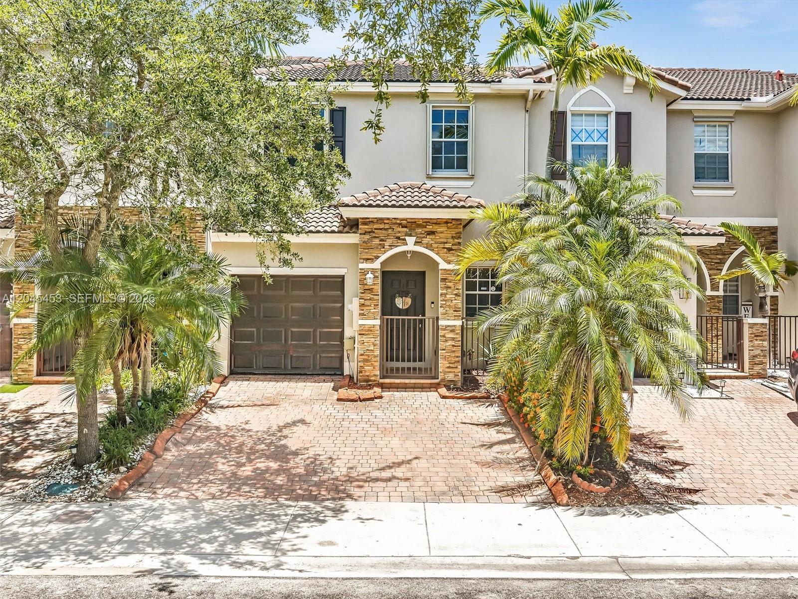 8887 SW 225th St, Cutler Bay FL 33190