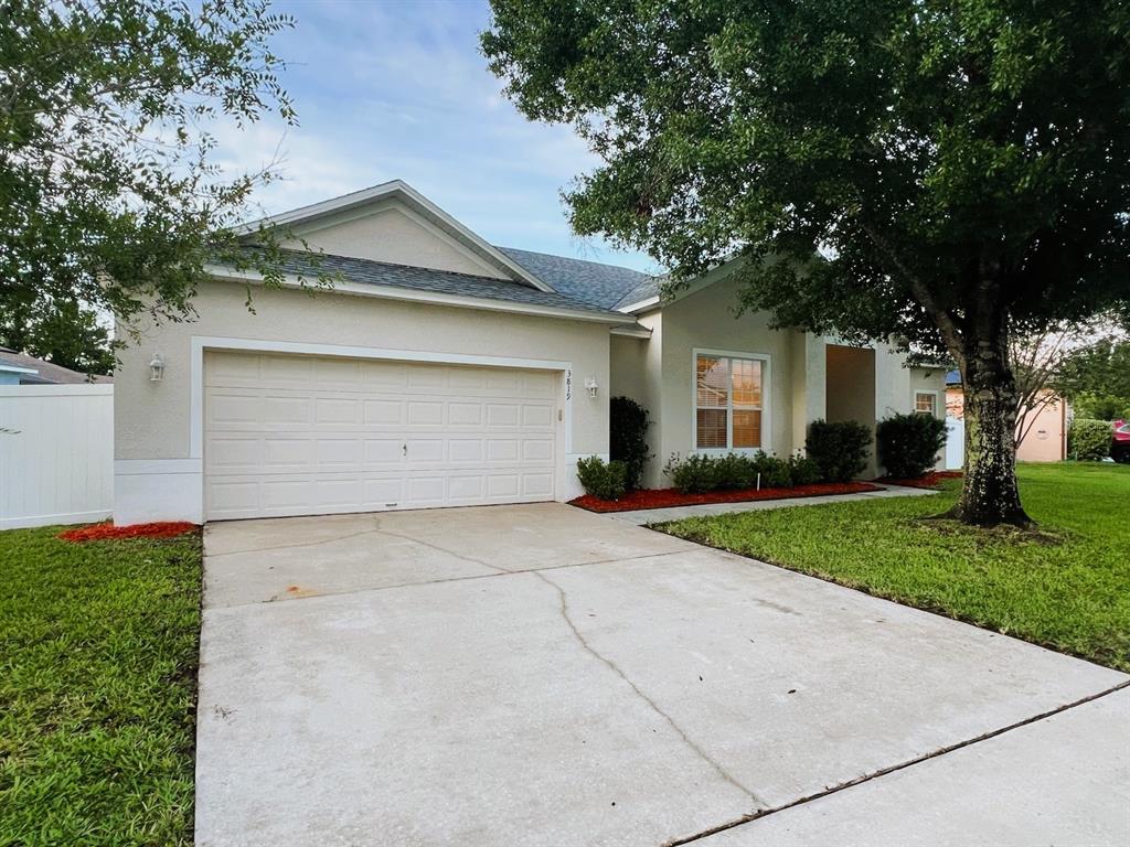 3819 WOOD THRUSH DRIVE