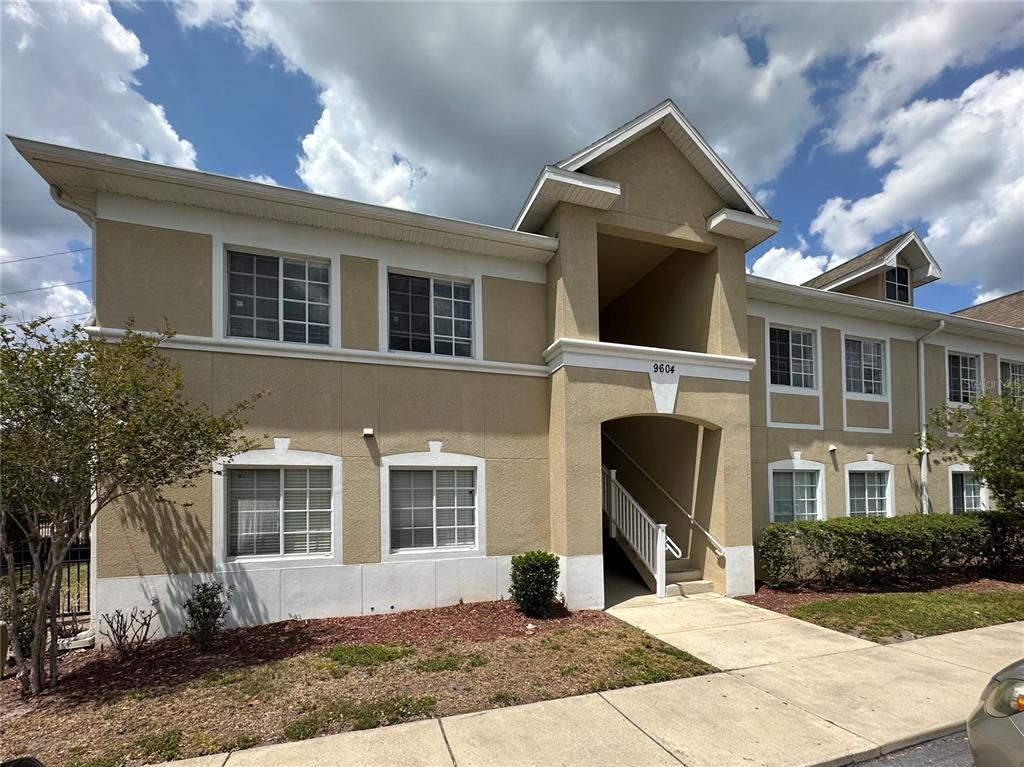 9604 SEADALE COURT UNIT 201