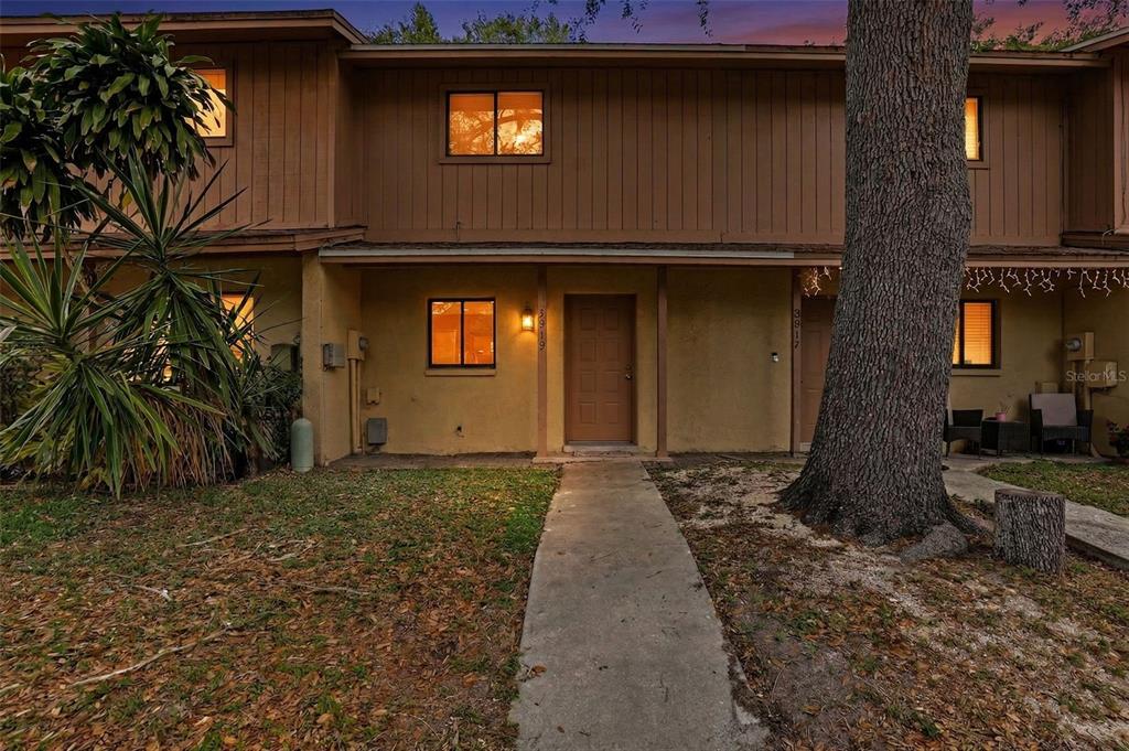 3919 PINE LIMB COURT