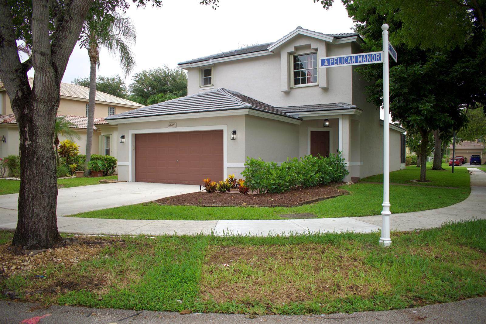 4907 Pelican Manor, Coconut Creek FL 33073