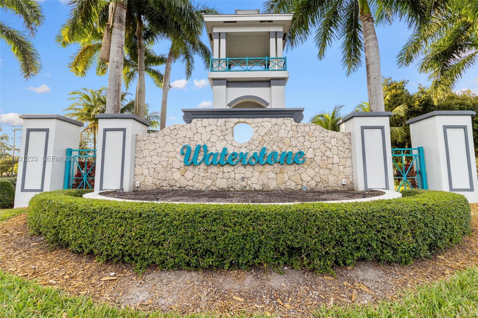 2242 NE 41st Ave, Homestead FL 33033