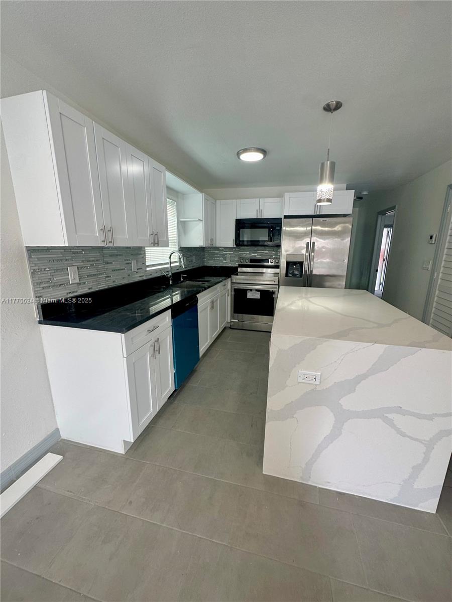 1431 NE 152nd Ter, North Miami Beach FL 33162