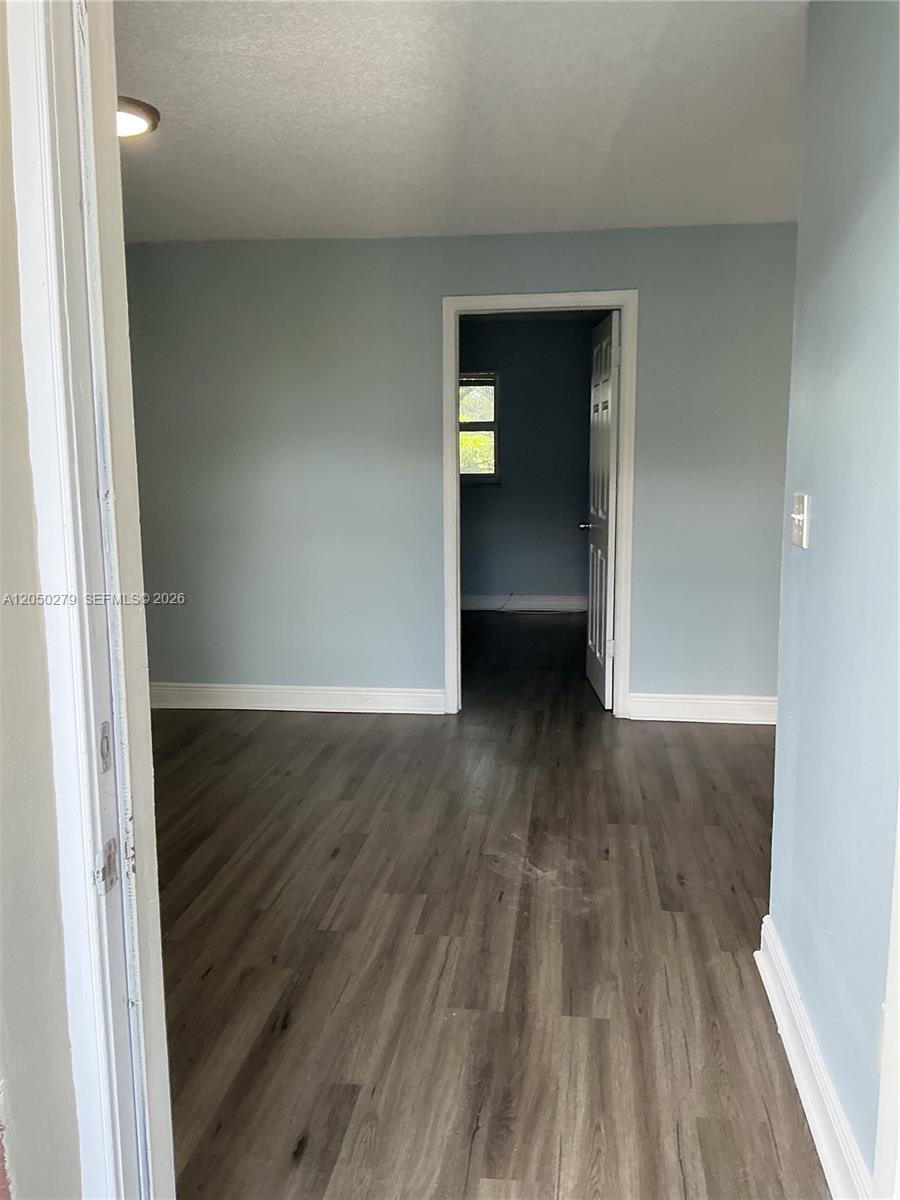 2137 Hayes St # 18, Hollywood FL 33020