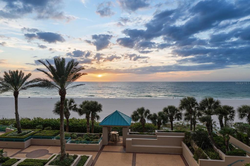 1560 GULF BOULEVARD UNIT 304