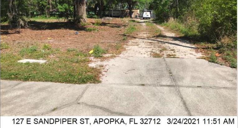 127 E SANDPIPER STREET, APOPKA, FL — photo 2 of 2