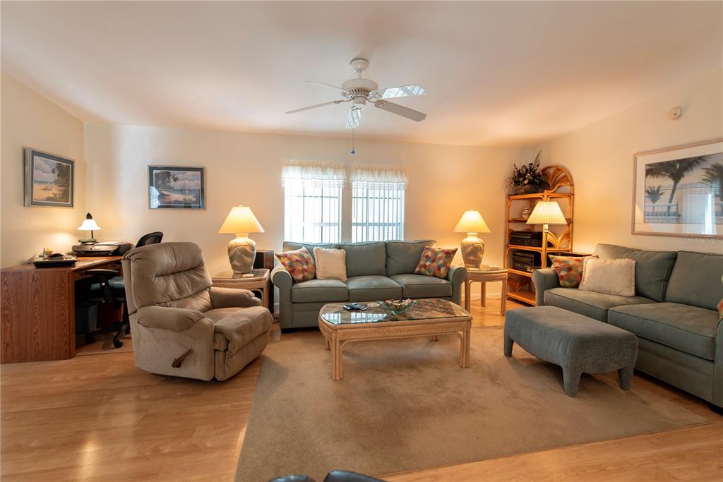 14 EMDEN CIRCLE, PUNTA GORDA, FL — photo 4 of 25