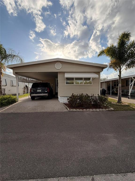 2514 17TH STREET LANE W
