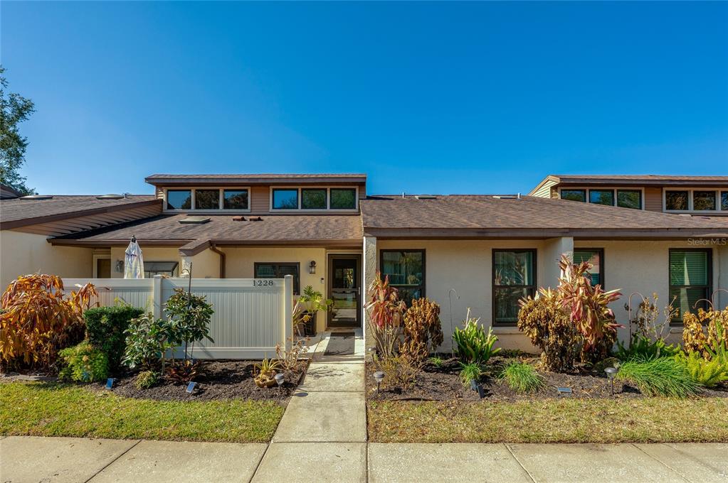 1228 CHARTER OAKS CIRCLE