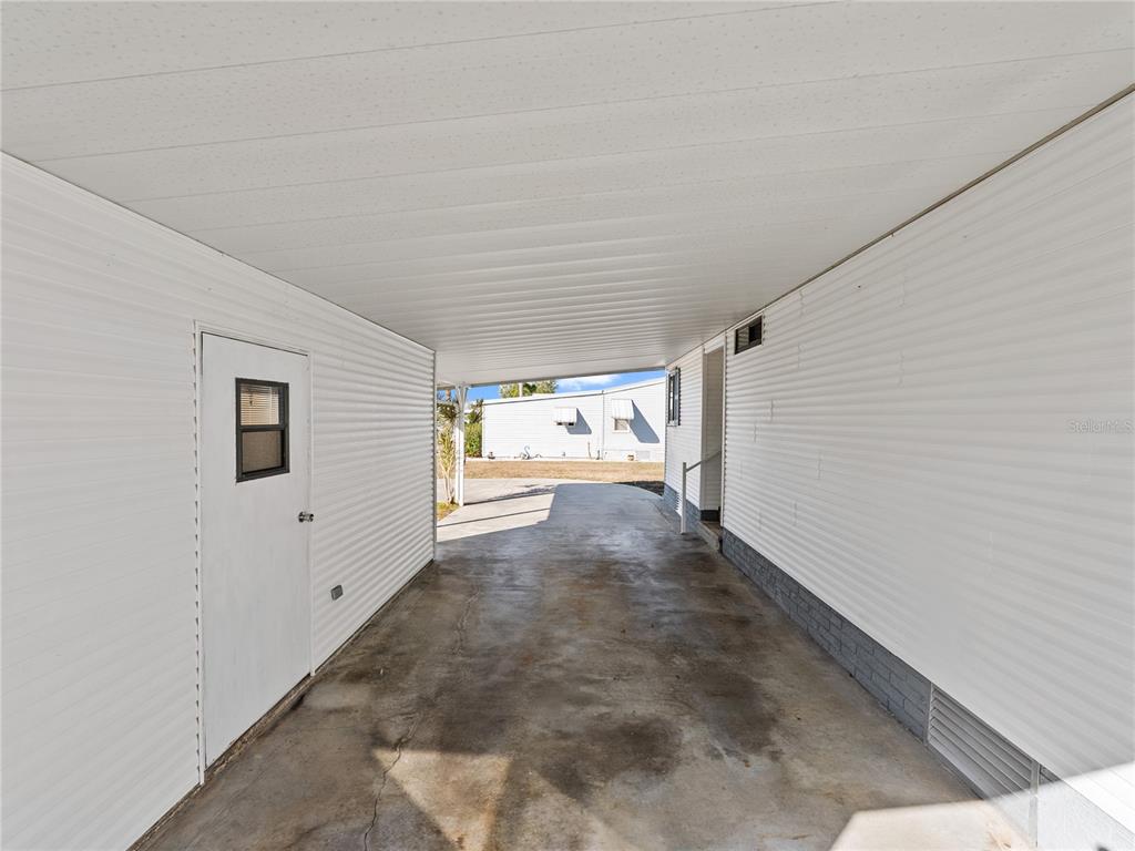 1740 SW 35TH CIRCLE, OKEECHOBEE, FL — photo 3 of 30
