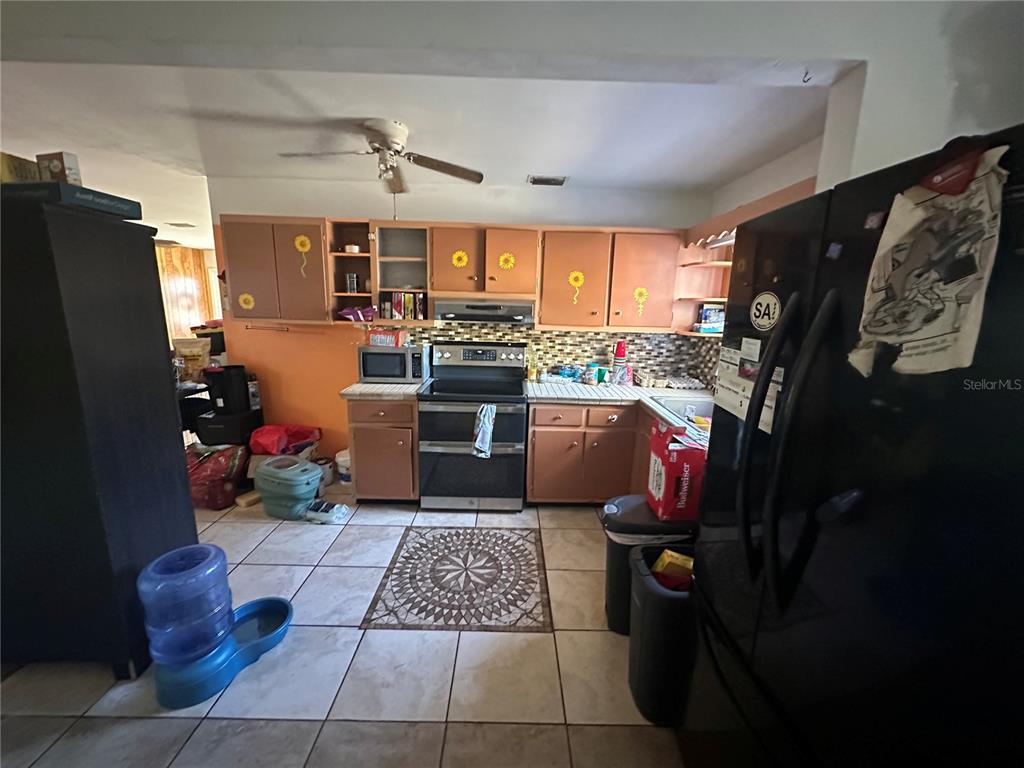 111 PALM AVENUE E, NOKOMIS, FL — photo 5 of 13