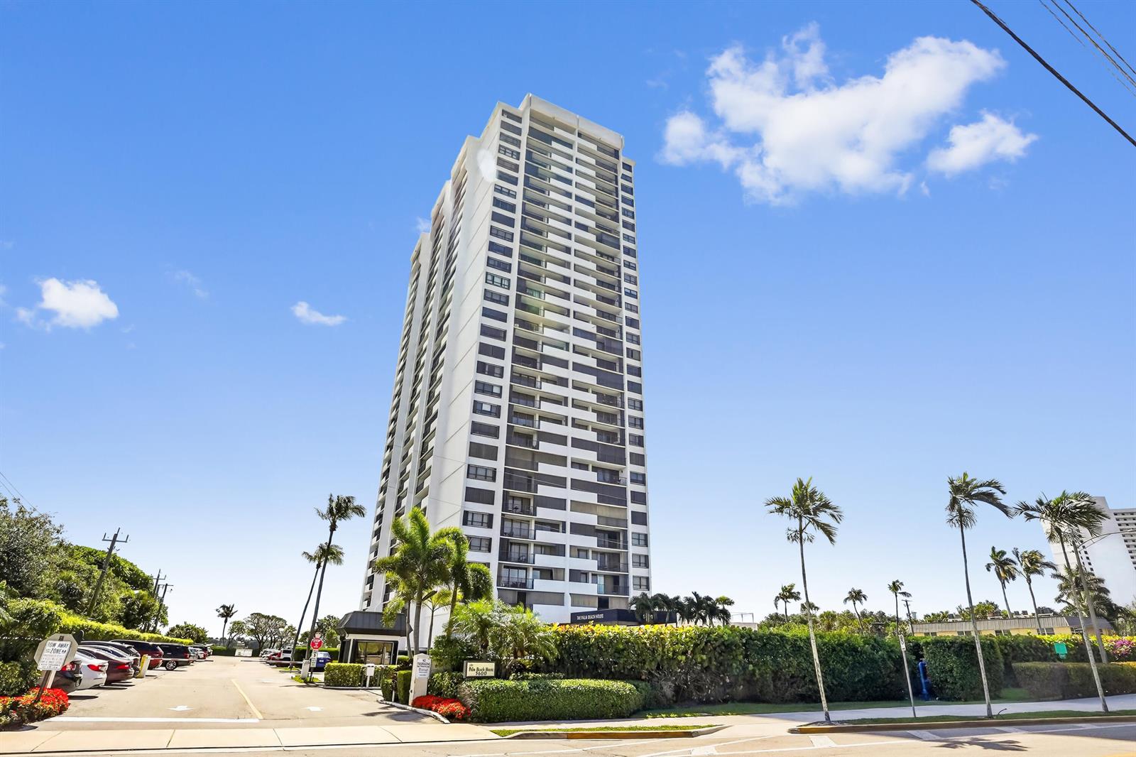 5600 N Flagler Drive # 1106, West Palm Beach FL 33407