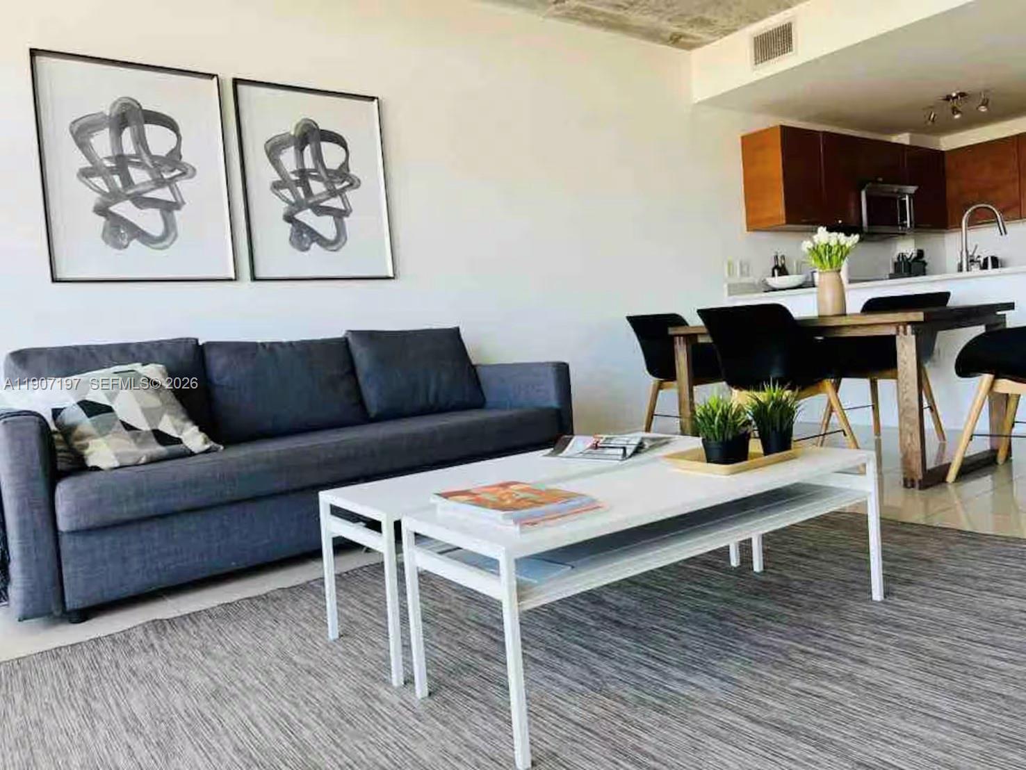 3250 NE 1st Ave # 910, Miami FL 33137