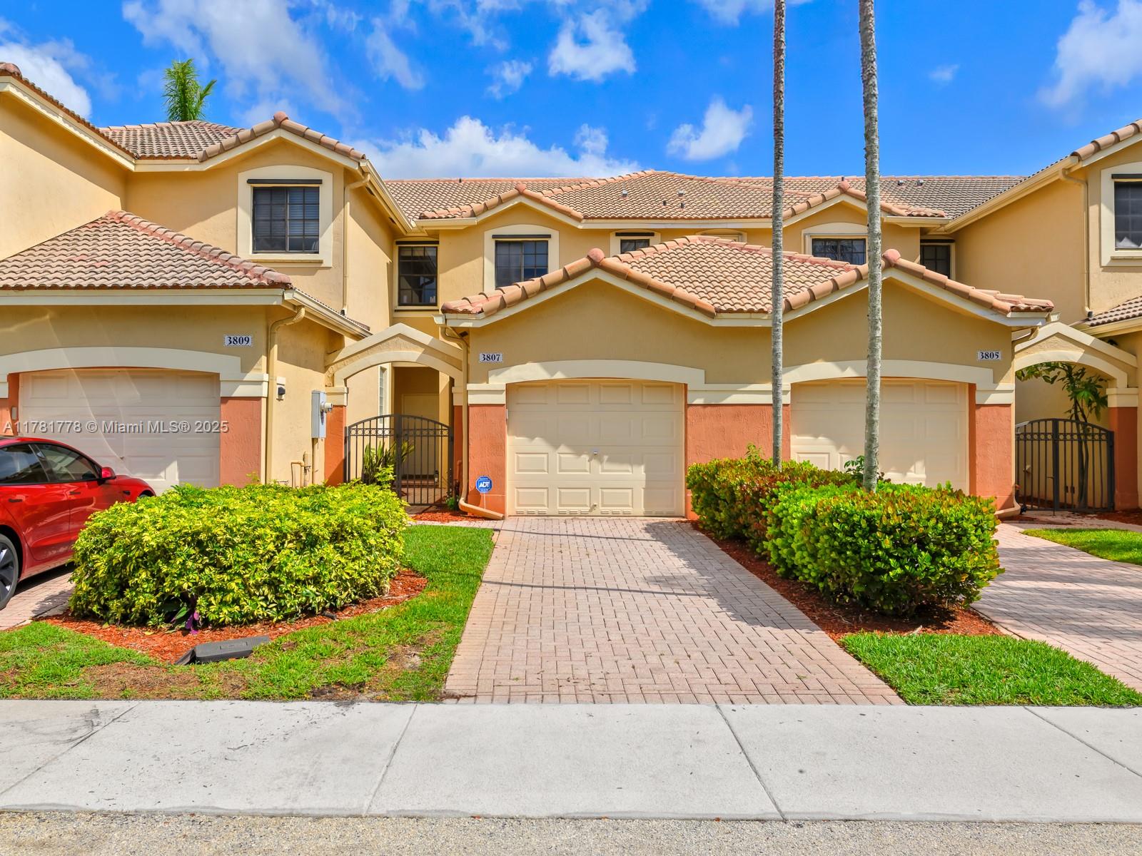 3807 Pond Apple Dr # 3807, Weston FL 33332