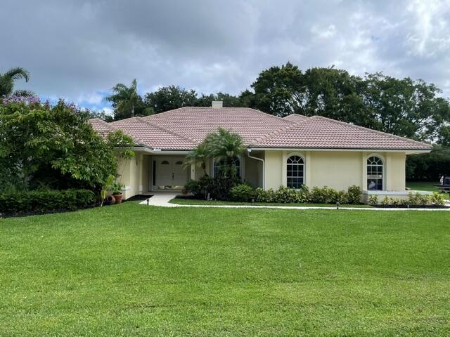 10 Alnwick Road, Palm Beach Gardens FL 33418