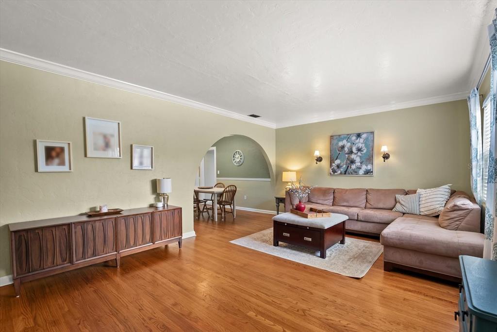 37 E VANDERBILT STREET, ORLANDO, FL — photo 4 of 30