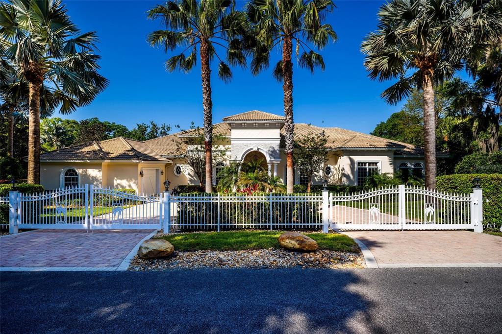 4 ISLAND DRIVE