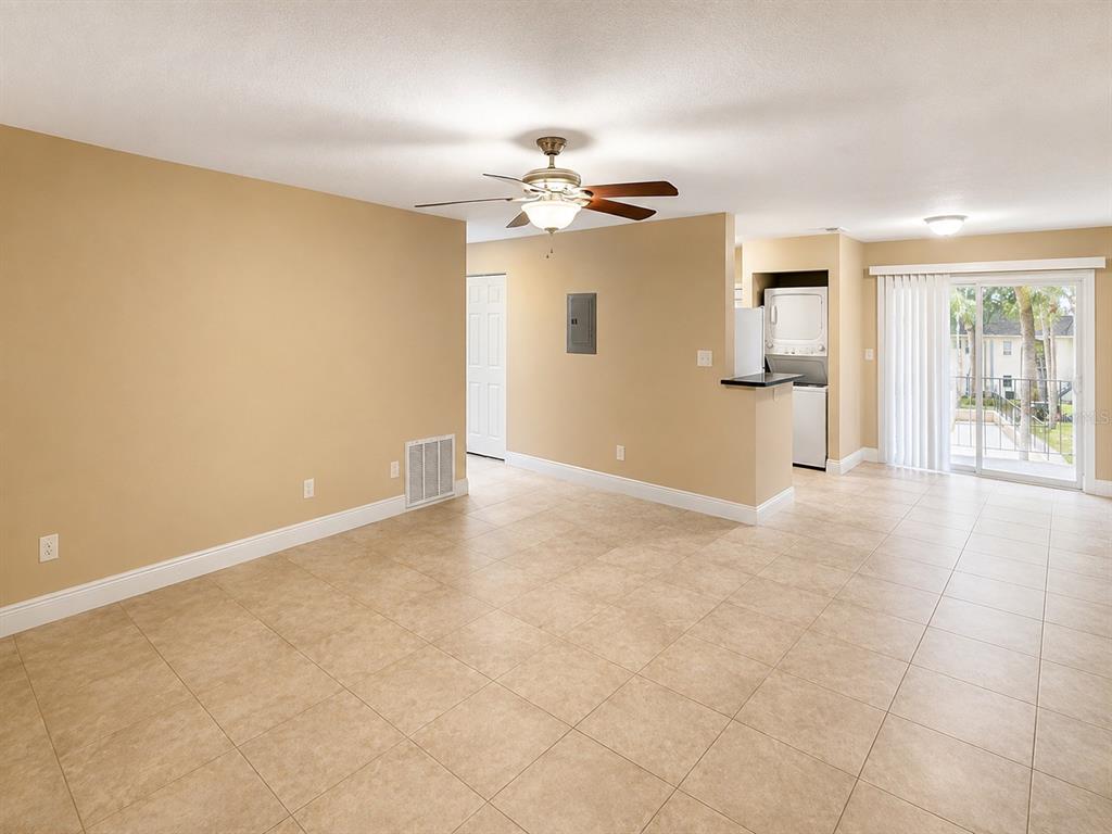 2800 E 113TH AVENUE UNIT 213, TAMPA, FL — photo 4 of 20