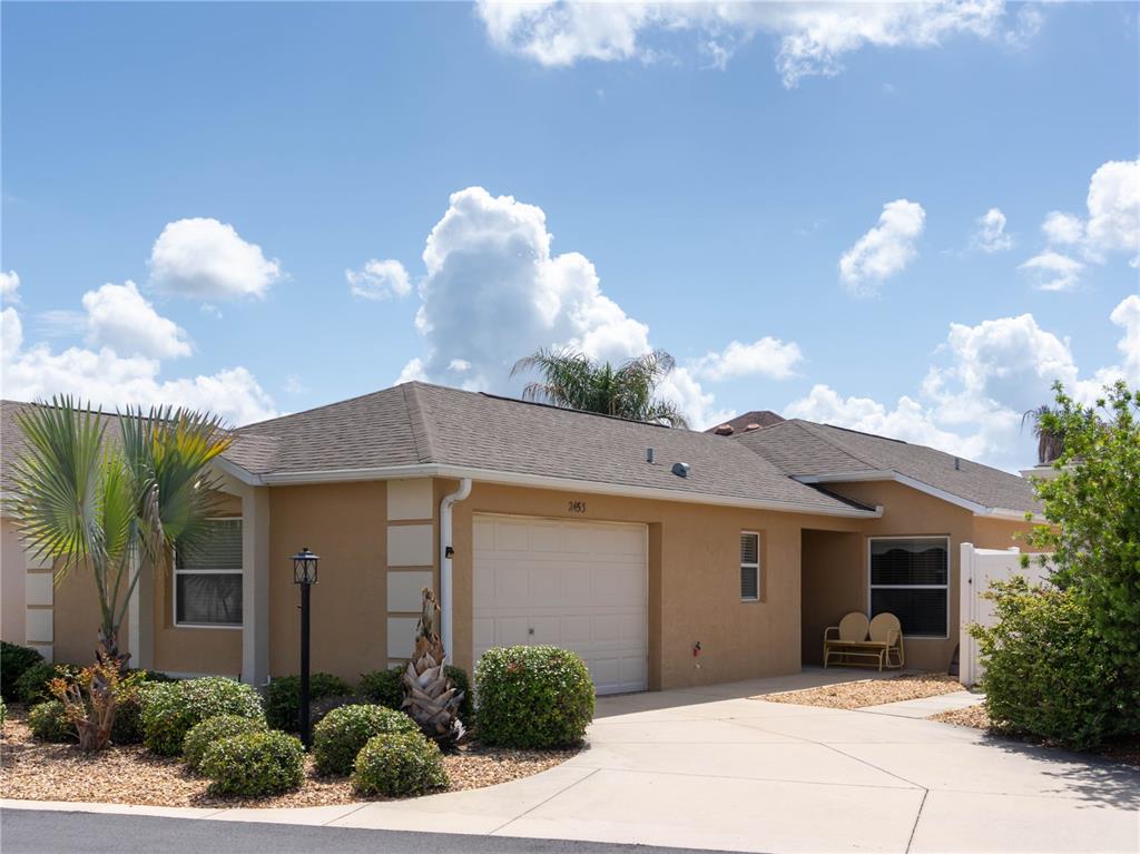 2453 VIOLET COURT