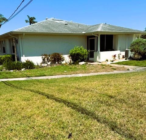 1903 CANTERBURY LANE UNIT B2