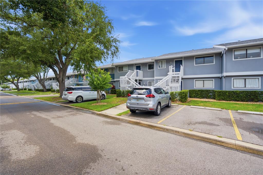 6033 34TH STREET W UNIT 44