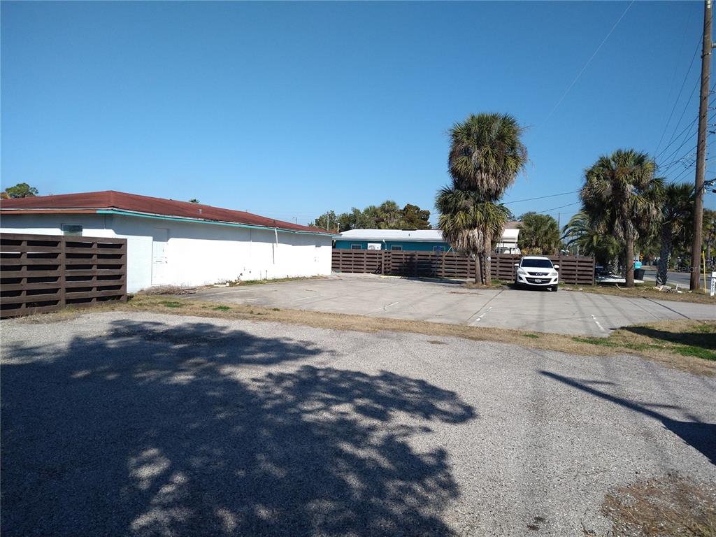13923 OLD DIXIE HIGHWAY, HUDSON, FL — photo 2 of 25
