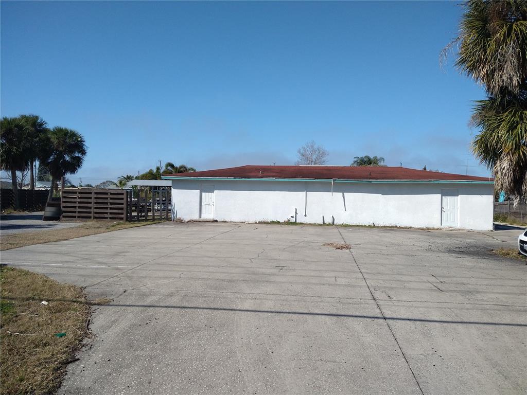 13923 OLD DIXIE HIGHWAY, HUDSON, FL — photo 3 of 25