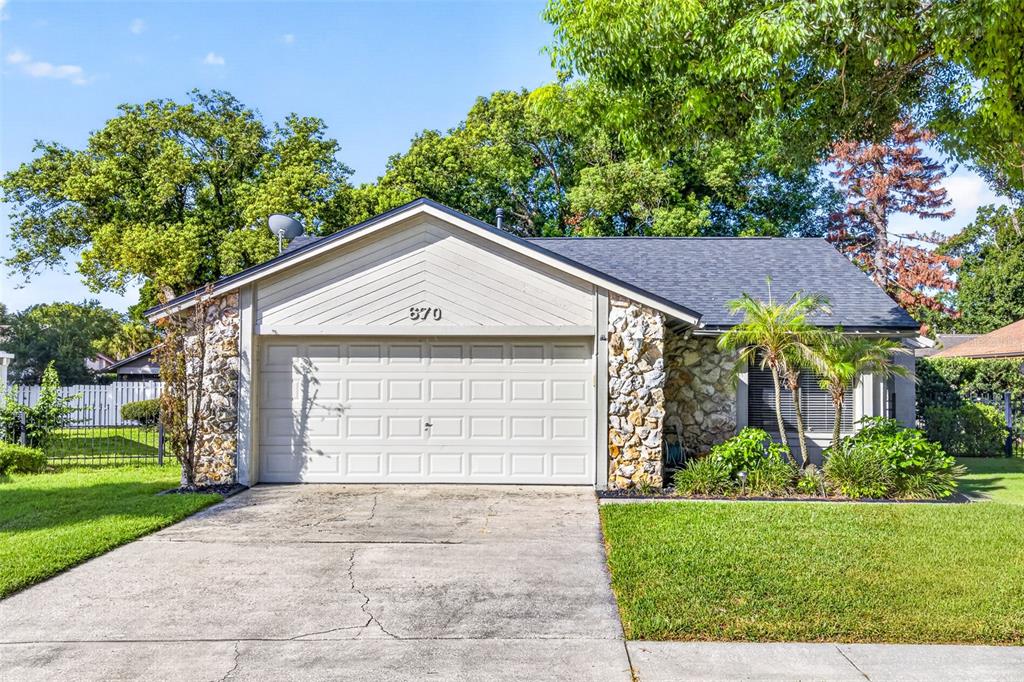 670 STANHOPE DRIVE